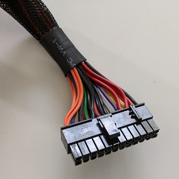 CORSAIR CX600 Power Supply Model 75-001668 Very Good Pre-Owned Condition - Picture 7 of 16